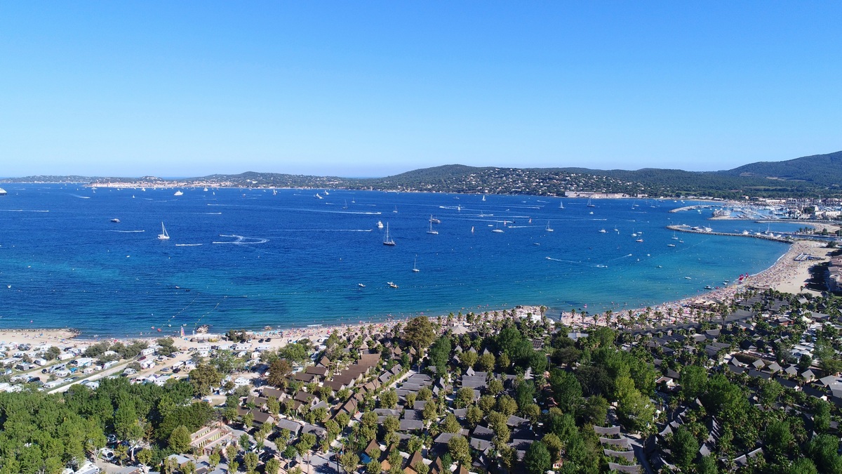 Campingplatz Prairies De La Mer In Port Grimaud Sudfrankreich